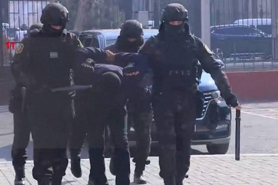 Toshkent va Surxondaryoda ikkita narkoguruhning yetti a’zosi qo‘lga olindi